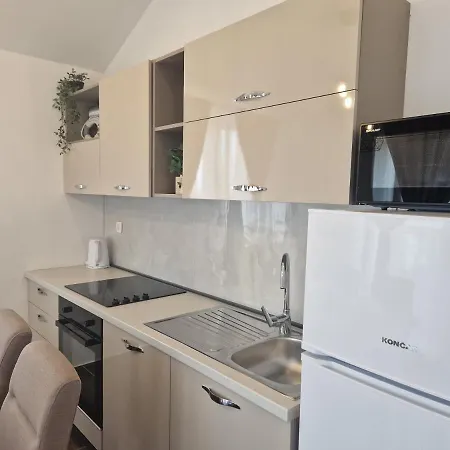 Meri Apartman