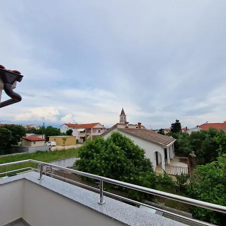Meri Apartmán