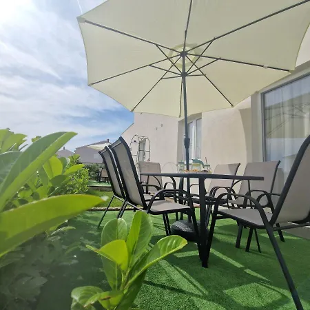 Meri Apartman