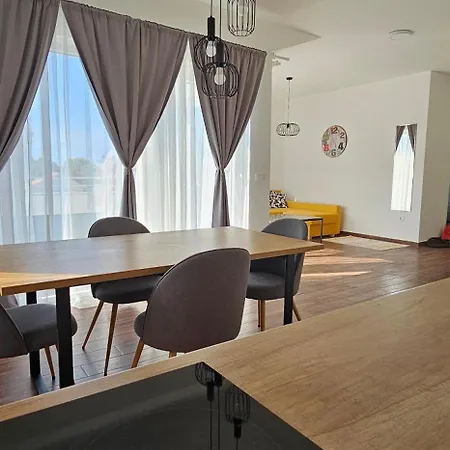 Meri Privlaka (Zadar)