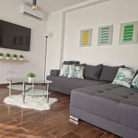 Meri Apartment *